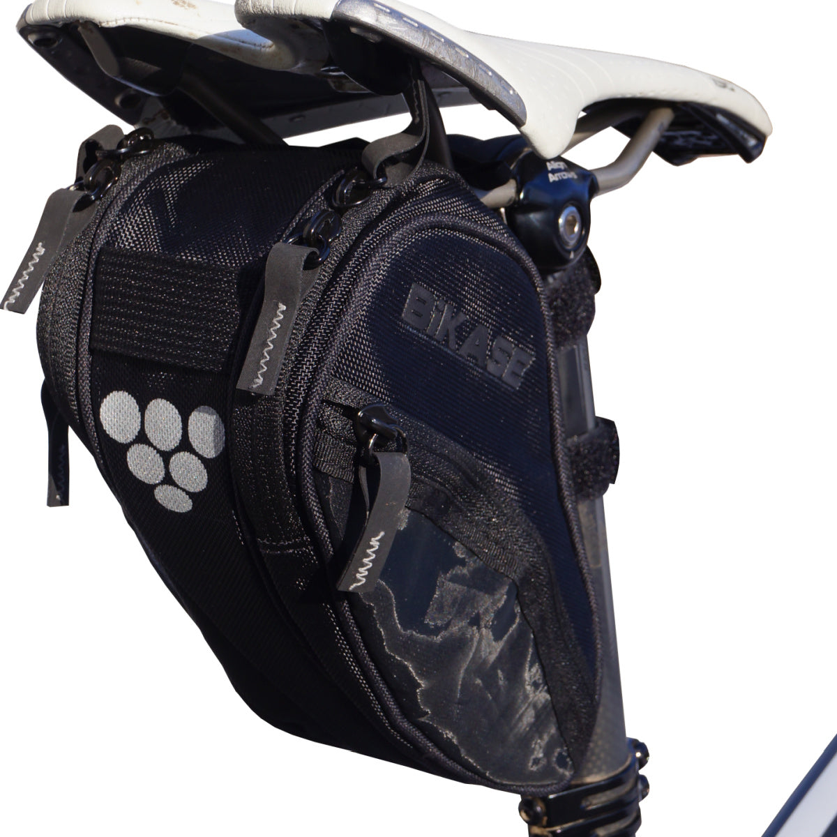 Magnum Bikes Quick-Access Wing Side Open Seat Bag with Reflective Elements 1032