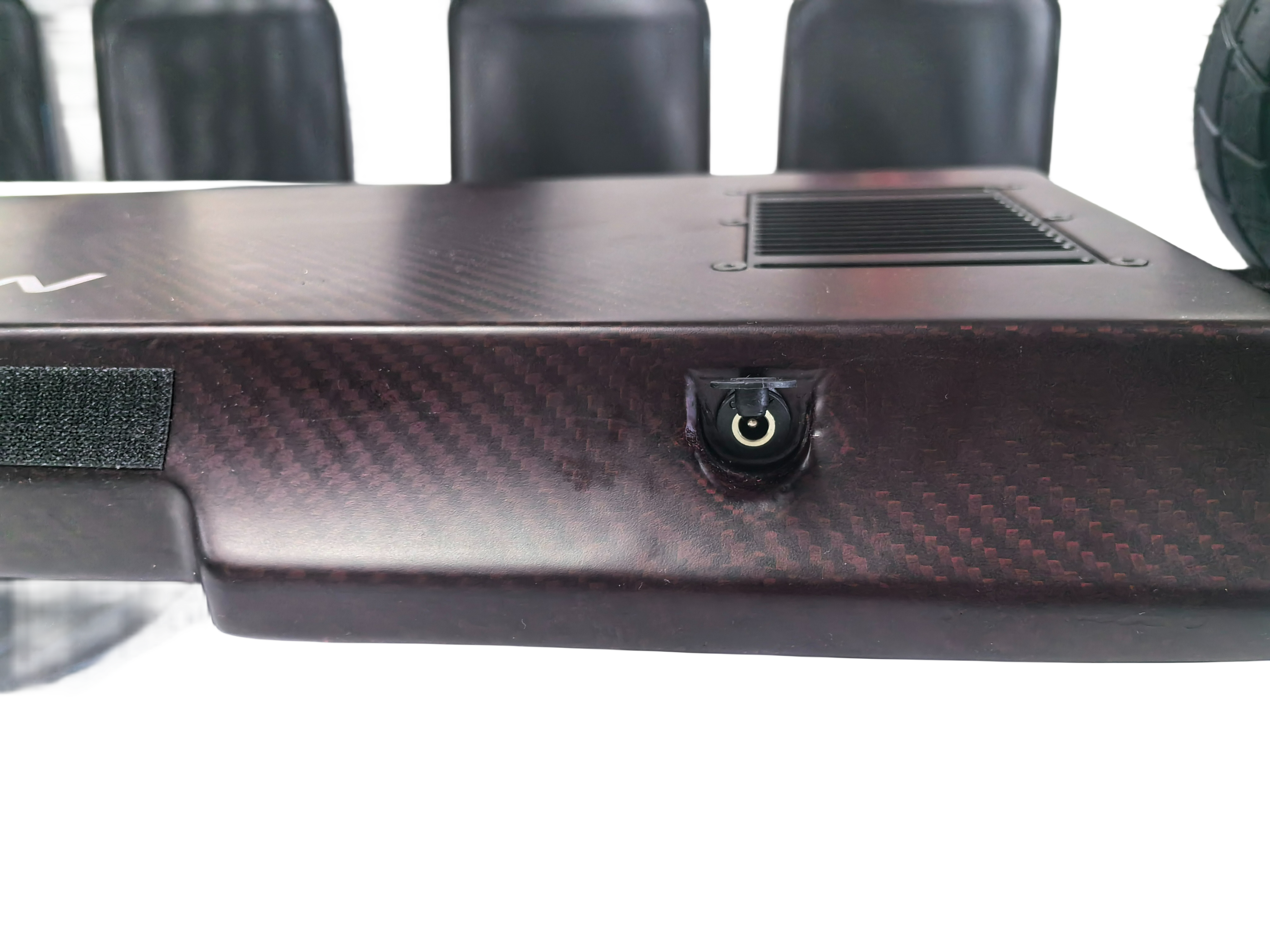 SoverSky Wild Buffalo 5600W Electric Skateboard -- Passion Style for Professional