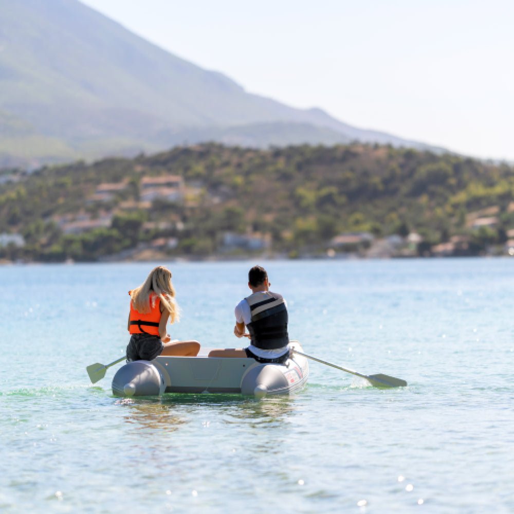 Aqua Marina Aircat BT-AC335 5-Person High-Speed Inflatable Catamaran With DWF Air Deck, 11FT (SAK10650)