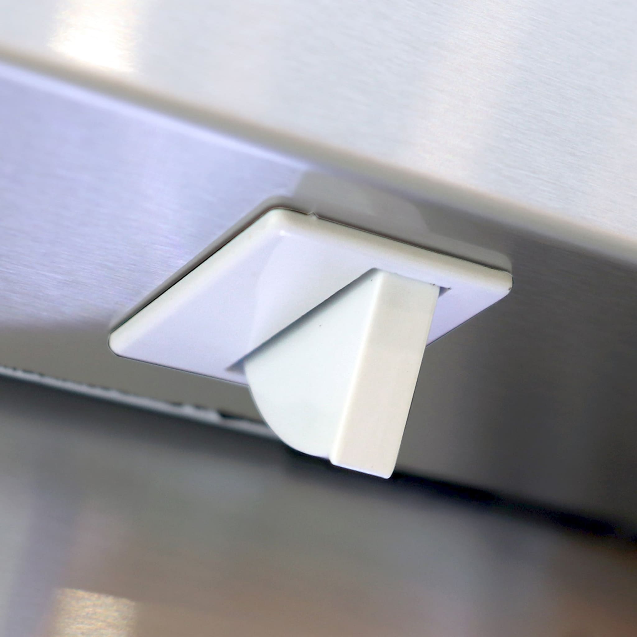 Heavy Duty 54" Stainless Steel 2-Door Reach-In Upright Commercial Freezer (SAK66598)