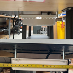 Full Battery 24V Roof Mounted Air Conditioner runs off solar or battery for tractor trailer & RV's