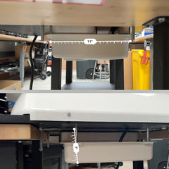 Full Battery 24V Roof Mounted Air Conditioner runs off solar or battery for tractor trailer & RV's