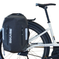Magnum Bikes Urbanator Backpack Pannier Combo 2045G