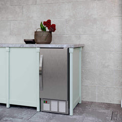 Edgestar 15" Outdoor Undercounter Ice Maker W/ 50 LBS Daily Ice Production (SAK84720)
